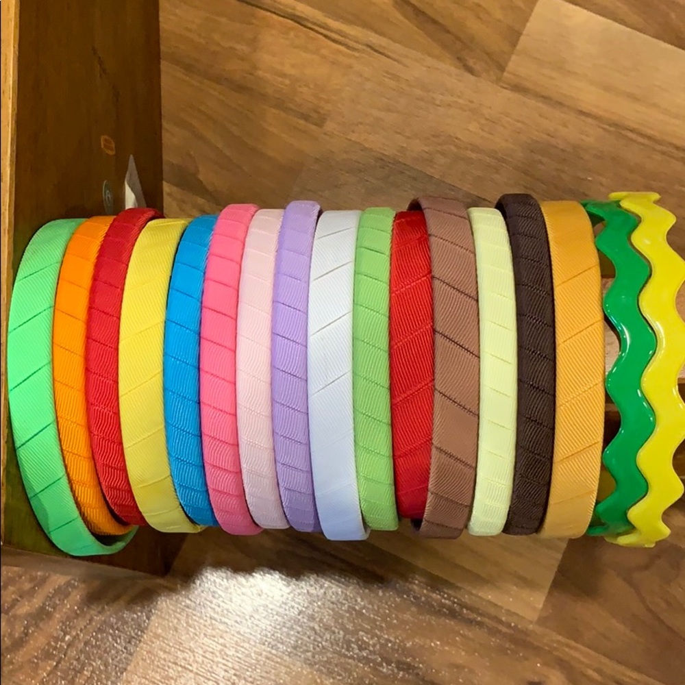 Set of 18 Headbands in a Variety of Colors